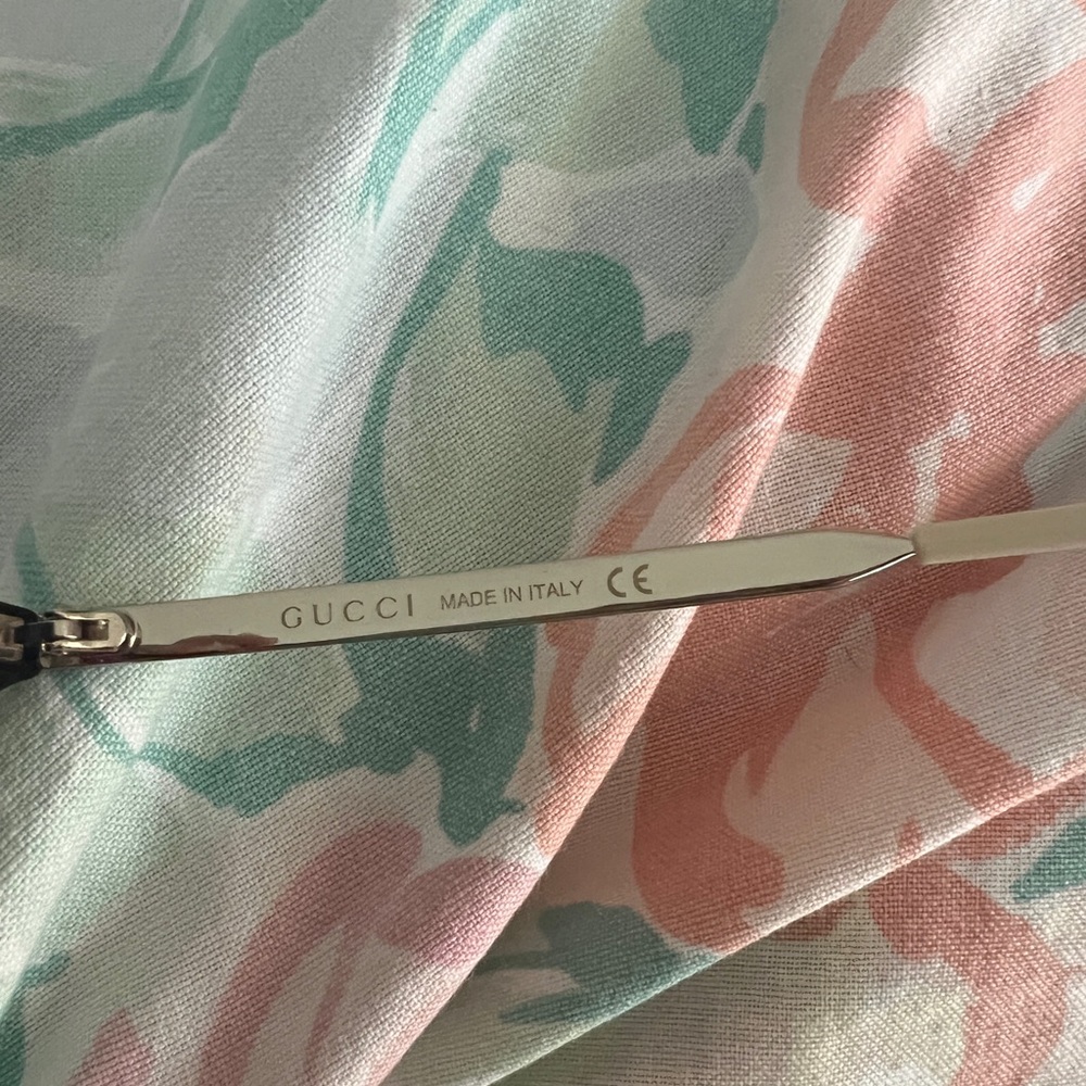 Gucci sunglasses - Picture 5 of 6